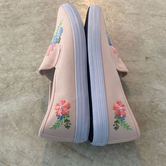 American Eagle Pink Embroidered Slip On Sneakers - Picture 6 of 8